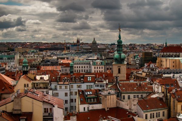 E15: Vláda chce prodloužit dotace lázním, kultuře a sportu. Ozývají se další sektory